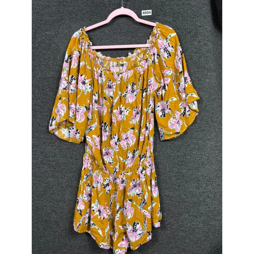 Kori America Romper Shorts Women's Size M Yellow Floral Cold Shoulder